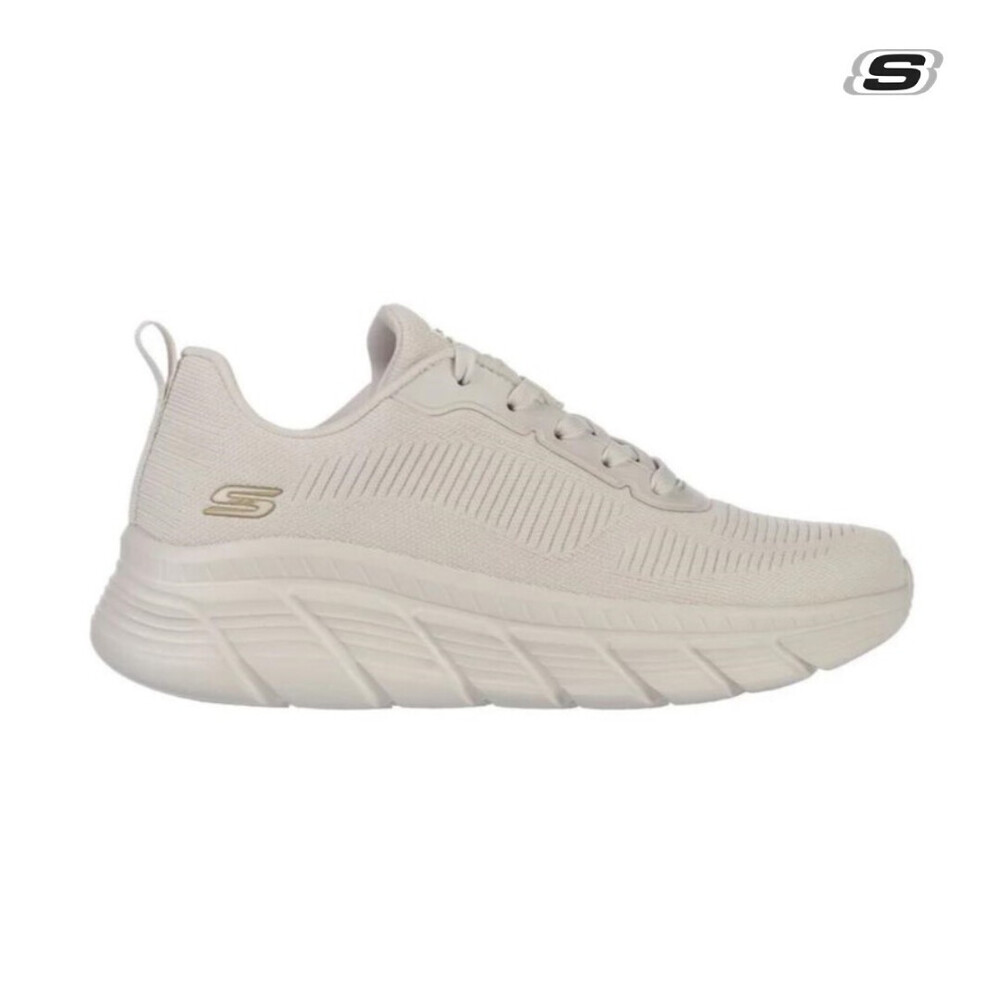 Engineered Knit Fashion Lace Up Sneaker