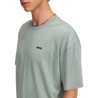 1389147 UA M HW OS LOGO WASH SS ΜΠΛΟΥΖΑΚΙ ΚΟΝΤΟΜΑΝΙΚΟ UNDER ARMOUR