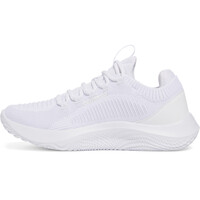 3028076 UA Dynamic  2 . UNDER ARMOUR